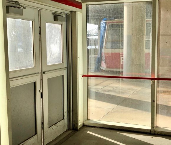 We can do better than this: RIOC's Disgraceful Neglect of Motorgate Public Space Locked doors intended for Promenade access, windows so filthy the sun barely gets through.